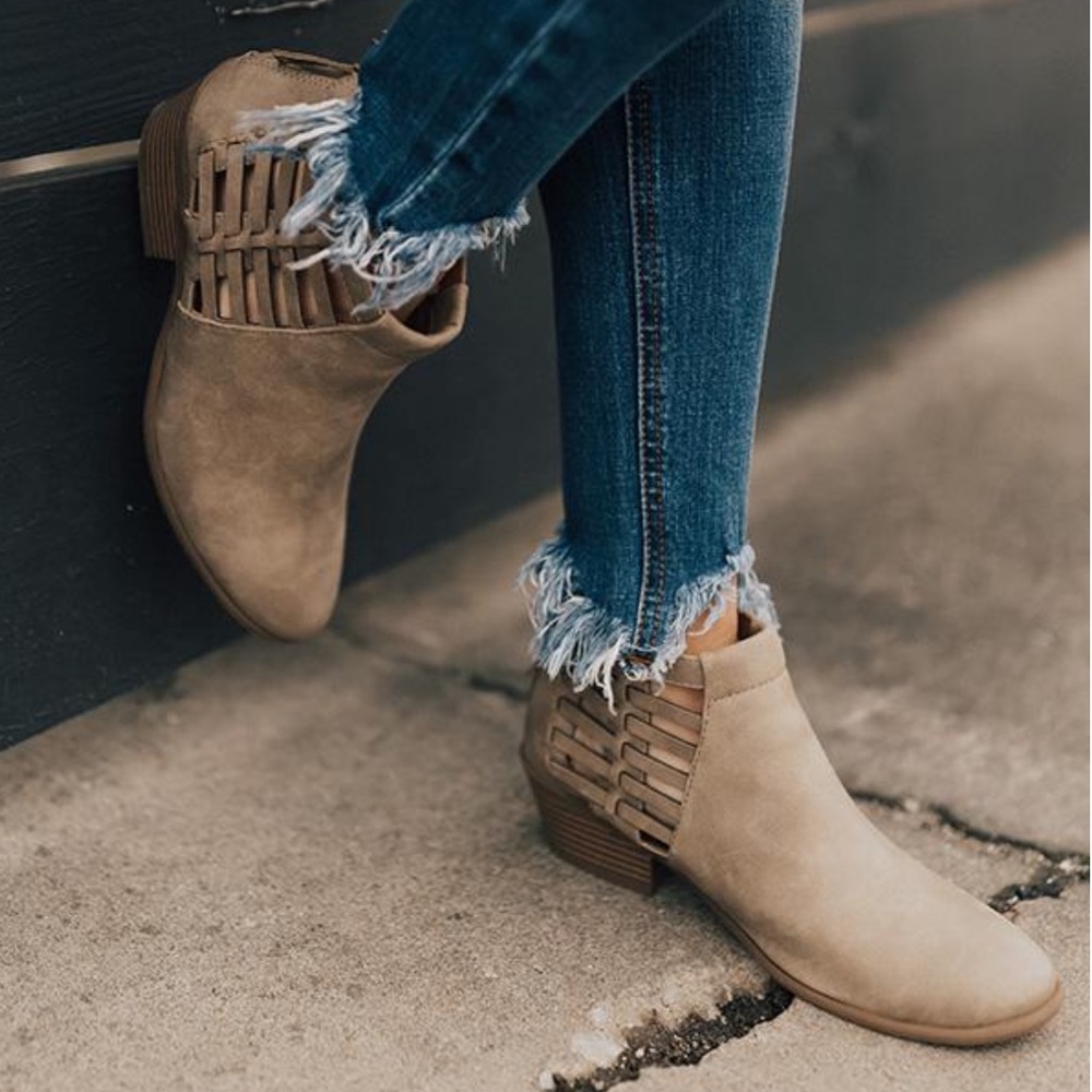 Chic Taupe Cutout Sides Low Heel Ankle Booties - Picture 3 of 8